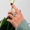 Emerald Diamond Promise Halkası% 100 Gerçek 925 STERLING Gümüş Nişan Düğün Bandı Halkalar Kadın Mahkeme Partisi Takı