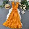 Kobiety Seksowna Suknia Balowa Sukienka Letnia V-Neck Backless Ruffles Beach Vertidos Mujer Ladies Kleid Boho Long Robe 210525