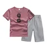 Conjuntos de roupas adolescentes meninos roupas de verão roupas casuais crianças agasalho para esporte terno crianças curto letter5432523