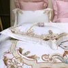 Sängkläder Ställer in European Style Luxury Egyptisk Bomull Broderad 4-Piece Set High-end Bröllop Rödark, Partihandel