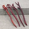 Regalo de fiesta 100 piezas Sandalia roja natural Tenedor de madera para el cabello Palillos Palillos de madera tallada para mujeres SN2481