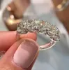 2021 간단한 패션 주얼리 6mm 5A 지르콘 CZ 다이아몬드 925 스털링 실버 라운드 컷 보석 파티 약속 여성 결혼 약혼 반지 연인의 선물