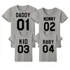 Kläder Pappa 01 Mamma 02 Kid 03 Baby 04 Familj Matchande Outfits Moder Fader Fashion Letter T-shirts 210417