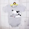 Grijze melkkoeien baby bodysuits zomer korte mouw pasgeboren jumpsuits schattige melk vee zuigeling uit één stuk kleding driehoek shirt 210413