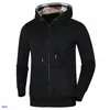 Mannen Designer Hoodies Topkwaliteit Mens Kleding Merk Luxe Borduurwerk Lange Mouw Engeland Stijl Casual 100% Katoen Kleding Vier Kleuren met Rits Dikke jassen