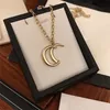 Couples Classic Letter Pendant Necklace with Box Trendy Festival Gift Chain Golden Unisex Charm Exquisite Jewelry Outdoor Necklaces