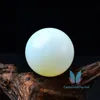 Bellissimo decoro per meditazione con sfera curativa in cristallo naturale con sfera opale