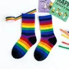 Chaussettes arc-en-ciel pour enfants de 1 à 8 ans, vêtements d'école d'automne pour bébés filles et garçons de 3 à 7 ans, en coton rayé, sport