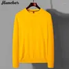 Huncher mens stickad tröja män 2021 höst koreanska mode vintage solid stickning pullover slim passform jumpers gula tröjor för män