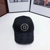 豪華なデザイナー冬のビーニーファッションウールニット帽子高品質の最新スタイルユニークなダイヤモンドインレイドロゴウォームカップル旅行gi314c