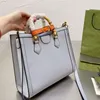 Designer-Damen-Tragetaschen, Bambus-Verbindung, farblich passende Schnallen, Vintage-Stil, Damen-Einkaufstaschen, 21er-Jahre-Handtaschen, kleine und mittlere Größe