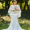 Boho rustique pleine dentelle sirène robe de mariée avec Cape 2022 blanc col en V hippies robes de mariée bohème pour la mariée élégant été pays jardin étage longueur mariées