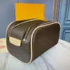 King Size Toalets Bag Men Extra duże torby do mycia Luxury makijaż kosmetyki toaleta toaleta Kobiety makijaż urody Pochette Accessoir2005