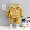 Mode kinderen trainingspakken herfst baby meisjes kleding jongens casual hoodies broek 2 stks / sets peuter outfits kinderkleding 211025