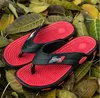 La tendencia de los inclomensillos de la calle de las zapatillas de la playa de Flip Flops de verano deben tener un cómodo y suave amortiguador negro azul marrón verde