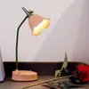 lâmpadas de mesa de flores