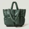 كبير أسفل القطن الشتاء كبير مبطن حمل مبطن حقائب اليد مصمم للنساء أزياء العلامة التجارية حقيبة الكتف 2021 الفاخرة المحافظ الأخضر G1105