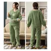 ATUENDO Winter-Pyjama-Sets aus warmer grüner Seide für Damen, 100 % Samt, Atoff Home Flanell-Nachtwäsche, modische Satin-weiche Plüsch-Nachtwäsche 210928