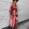 Ayualin z długim rękawem Kimono Sukienki Kobiety Cover Up Vintage Satynowe Red Floral Print Jesień Vestidos Boho Side Split Robe 210714