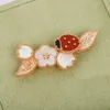Najwyższej jakości luksusowa marka Pure 925 Srebrna biżuteria Piękna biedronka Lucky Spring Design Cherry Leaf Mother of Pearl Clackstone Brooch