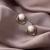 Biżuteria Urok 925 Srebrny Pearl Pearl Kolczyki Modne Temperament Retro Prosty Fajny Styl