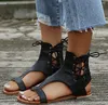 2024 Yaz Yeni Kadınlar Sandalet Moda Trend artı Beden Strap Dantel Sandalet Kadın Plajı Düz ​​Rahat Ayakkabı Vintage Bohemia Ayakkabı