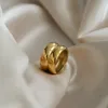 13mm de largura 18K banhado a ouro IP aço inoxidável suave aliança de casamento anel robusto lindo anel de ouro detalhado para senhoras4704687