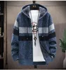 5 Kolory Męskie Swetry Winter Cardigan Sweter Płaszcze Gruby Z Kapturem Mężczyźni Paski Ubrania Plus Velvet