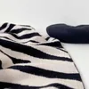 ルナドルフィン女性冬シマウマストライプパターンウールスカーフ大きな暖かいネッカーニットウールネックパシュミナソフトインショール