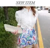 Tweedelige Set Zomer Wit Chiffon Puff Sleeve Work Shirt Tops Mode Pant Suits + Print Floral Lace Up Shorts Set 210514