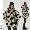 Hip Hop Flanell Parkas Lammwolle Hoodie Jacken Frauen Streetwear Volldruck Herz Winter Harajuku Sherpa Reißverschluss Mantel Übergröße 211126