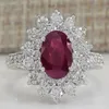 Cluster Rings Red Stone For Women Fashion Jewelry Flower Ring Ladies Accessories Bague Femme Anillos Mujer Wholesale F5K096