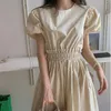 Koreansk sträcka smal midja kvinna klänning elegant mode sommar vestidos femme söt puff ärm o-hals klänningar 6j374 210603