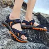 Top qualité hommes femmes formateur sport grande taille sandales transfrontalières chaussures de plage d'été sandales décontractées pantoufles jeunesse tendance respirant mode chaussure code: 23-8816-1