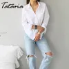 1Spring zomer een pocket vrouwen wit shirt vrouwelijke blouse tops lange mouw casual turn-down kraag ol stijl losse blouses 210514