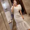 Women White Patchwork Lace Ruffles Empire Dress Square Neck Short Puff Sleeve Slim Fit Fashion Tide Summer 7E0813 210421