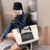 Shopping Tote Big Bag Женские 2021 Новый Модный Корейский стиль Универсальные Студенты Холст Сумка Ins Internet Знаменитости Большая Емкость Покупки