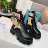 Dupe Designer Rois Boots WinterCalfskin Martin Shoe Detachable Nylon Pouch Combat Shoes Men Men Women Fick Bottom Mid-Length Boot