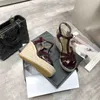 1 Luxus-Sandalen Classic Tribute Glattleder-Hanfseil-Sandale mit schrägem Absatz 9 cm mit Box