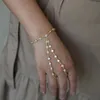Bracelets porte-bonheur élégance multicouche chaîne gland femmes Bracelet Bracelet esclave doigt bijoux minuscule goutte Cz Station pour les femmes