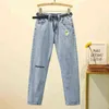 Daisy Embroidery Denim Jean Vrouwen Hoge Taille Jeans Plus Size Denim Harem Broek Mujer Vintage Casual Jeans Straight Women Pant 211112