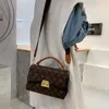 Alışveriş vintage presbyopic klasik küçük kare çanta yüksek dereceli haberci kadın çantası üç katmanlı çift omuzlu kayış küçük çanta all-eşleştirme