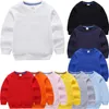 Barnhoodies Sweatshirts Girl Kids White Tshirt Cotton Pullover Toppar för Baby Boys Höst Solid Färgkläder 1-9 år 220309