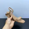 2022 été hors taille chaussures pour femmes tempérament de talon épais moyen boucle élégante et confortable sandales de beauté douces romaines