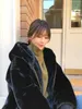 Повседневный стиль с капюшоном теплый вариант зимних женщин из искусственного меха толщиной плюшевого мишку пальто мода женское пальто 210928