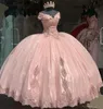 2021 розовые платья Quinceanera Ball Clange Puffuly Tulle Off Flog Cap Flow Wayreves кружевные аппликации бусины сладкие 16 вечеринка PROM платье вечерние платья плюс размер пола