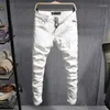 Mäns Jeans Fashion Streetwear Men Vit Slim Fit Förstört Ripped Patchwork Elastic Denim Punk Pants Hip Hop Homme1