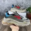 Retro Womens Mens Sneakers Casual Shoes Mesh Trainer för gammal pappa Sneaker Triple S Party Trendy Scarpes Daily Platform Woman Man Trainer