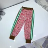 SUSuit per bambini Studi di abbigliamento pantaloni 2piecs Sutumn Leisure Sets Pink Color Childrens 21aw Brand Girls Boys Cotton Cottle Siz5783372