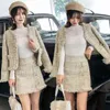 Elegant Women Tweed Dois Peça e Ouro Botão Saia Saia Inverno Manga Longa Fringed Tassel Woolen Jacket Set 210416